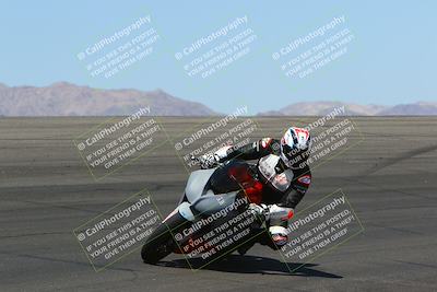 media/May-14-2022-SoCal Trackdays (Sat) [[7b6169074d]]/Bowl (1120am)/